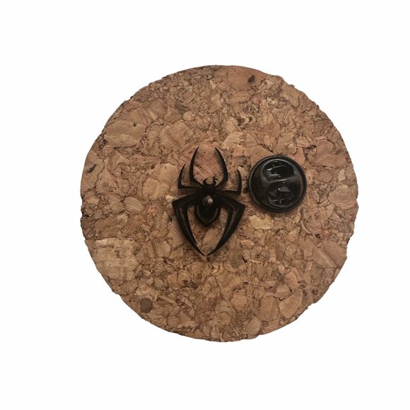 ✨Gothic Spider Brooch Stainless Steel Badge Pins Black Color Metal Small Size✨ - Picture 3 of 5